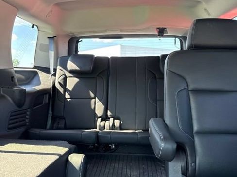 Used 2020 GMC Yukon SLT w/ HD Trailering Package AWD/4WD image 15