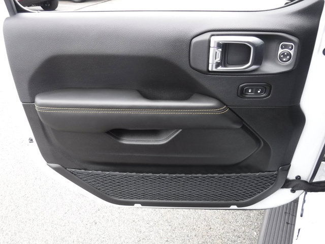 Used 2025 Jeep Wrangler Unlimited Rubicon 392 AWD/4WD image 29