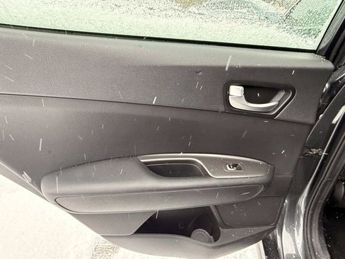 Used 2020 Kia Optima SE image 29