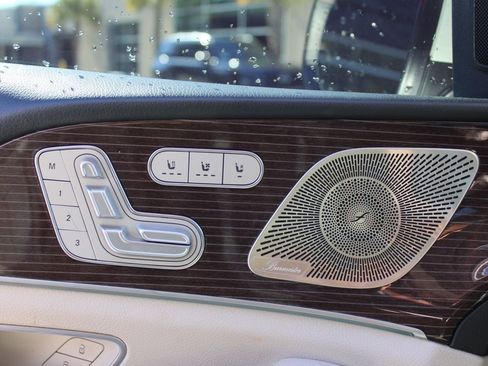 Certified 2022 Mercedes-Benz GLS 450 4MATIC image 11