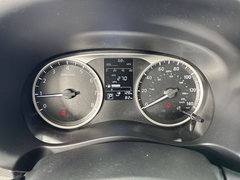 Used 2025 Nissan Kicks Play S FWD image 17