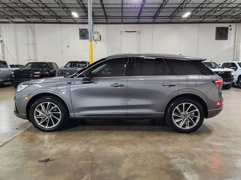 Used 2024 Lincoln Corsair Grand Touring AWD/4WD image 7