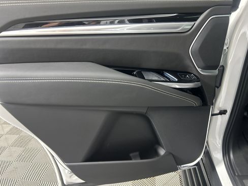 New 2025 Cadillac Escalade Sport w/ Touring Package image 41