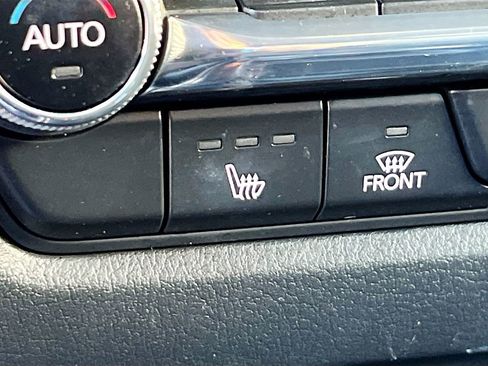 Used 2021 MAZDA CX-30 FWD 2.5 S w/ Premium Package image 23