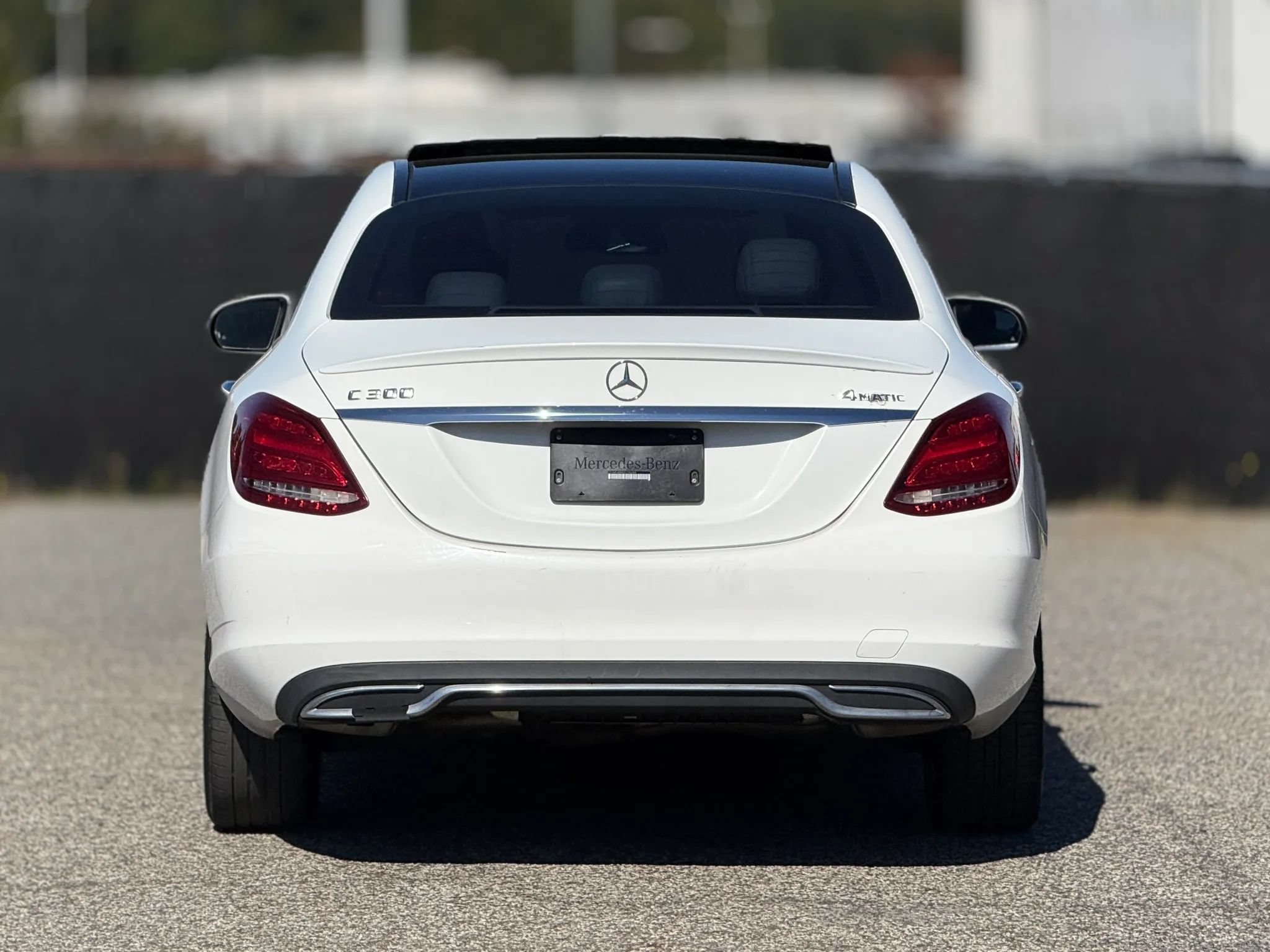 Used 2016 Mercedes-Benz C 300 4MATIC Sedan image 4