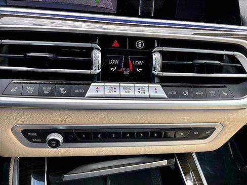 Used 2020 BMW X5 sDrive40i w/ Premium Package image 24