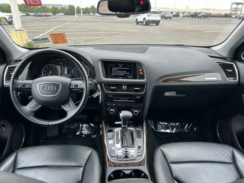 Used 2016 Audi Q5 2.0T Premium Plus w/ Technology Package AWD/4WD image 17