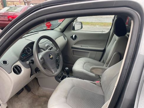 Used 2007 Chevrolet HHR LT image 12