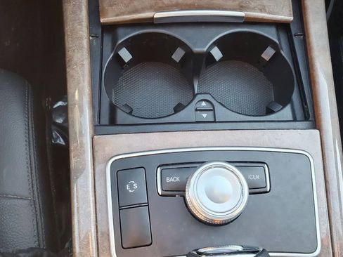 Used 2012 Mercedes-Benz E 350 E 350 4MATIC Sedan 4D image 21