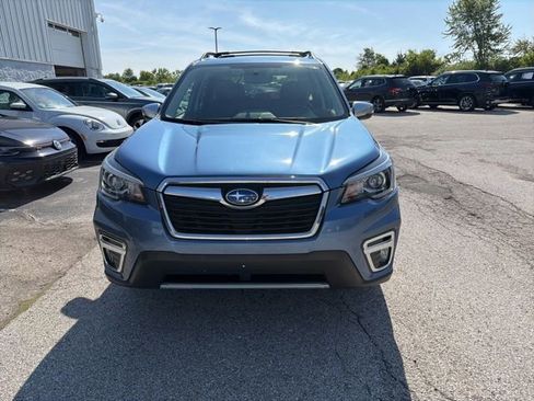 Used 2019 Subaru Forester Touring AWD/4WD image 4