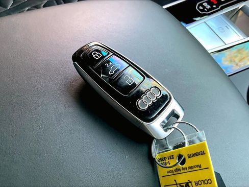 Used 2024 Audi RS Q8 image 14