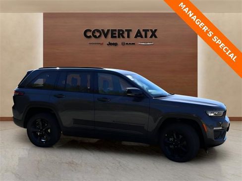 New 2025 Jeep Grand Cherokee Limited w/ Black Appearance Package image 6