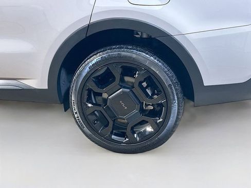 Used 2025 Kia Sorento X-Line EX image 7