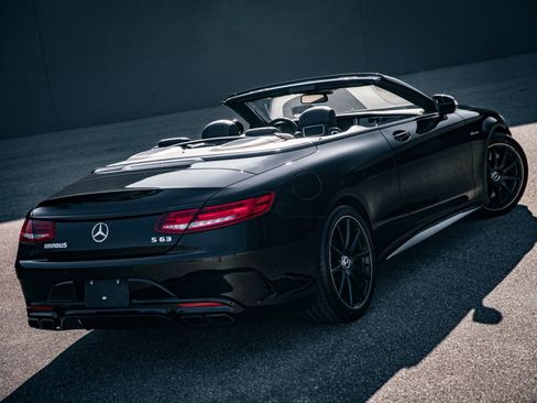 Used 2017 Mercedes-Benz S 63 AMG 4MATIC Cabriolet image 23