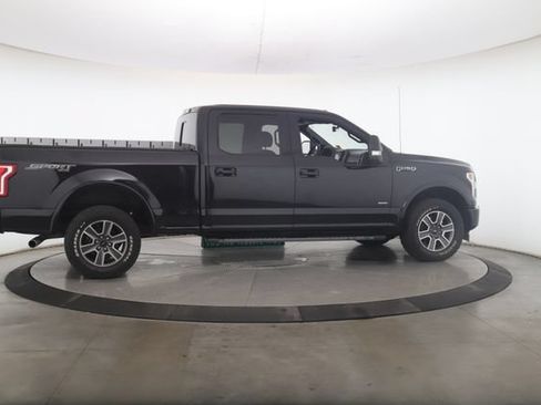 Used 2017 Ford F150 XLT w/ Equipment Group 302A Luxury AWD/4WD image 6