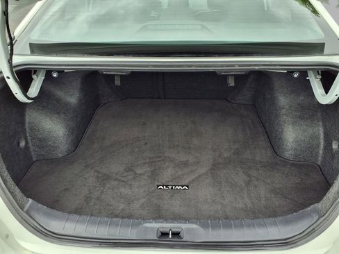 Certified 2025 Nissan Altima 2.5 SV FWD image 27