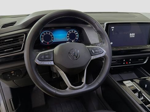 Used 2024 Volkswagen Atlas Cross Sport SE image 14