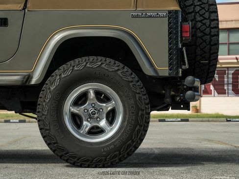 Used 1988 Jeep Wrangler Sahara AWD/4WD image 5
