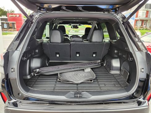 Used 2025 Subaru Forester Sport AWD/4WD image 7