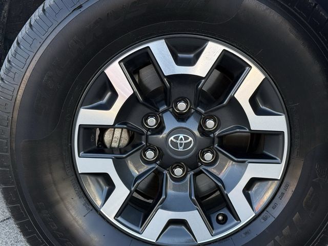 Used 2023 Toyota Tacoma TRD Off-Road RWD image 9