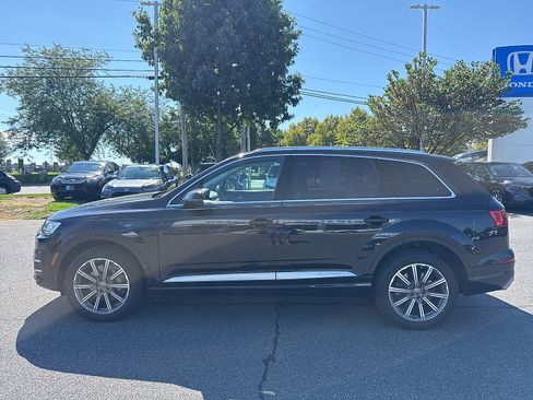 Used 2018 Audi Q7 3.0T Premium Plus AWD/4WD image 2