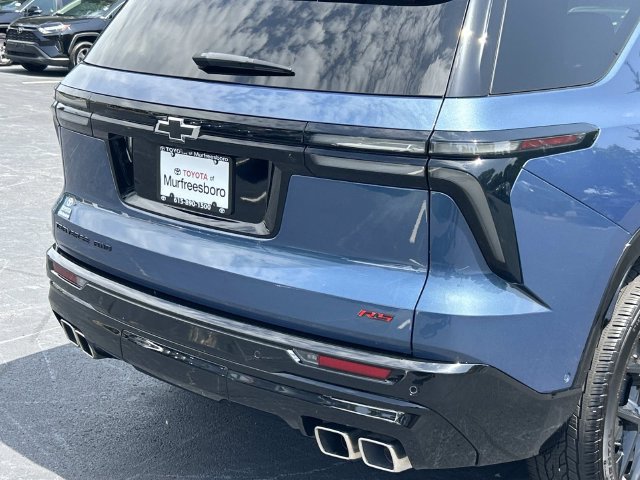 Used 2025 Chevrolet Traverse RS AWD/4WD image 11