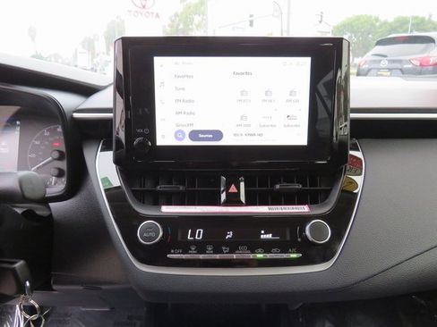 Certified 2023 Toyota Corolla LE image 24