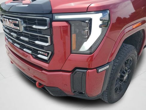 Used 2025 GMC Sierra 2500 AT4 w/ AT4 Premium Plus Package AWD/4WD image 26