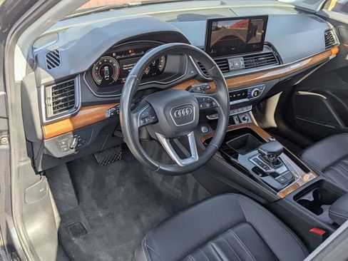 Used 2023 Audi Q5 2.0T Premium Plus AWD/4WD image 2