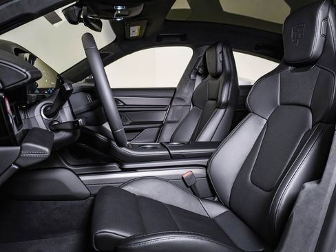 New 2025 Porsche Taycan GTS image 5