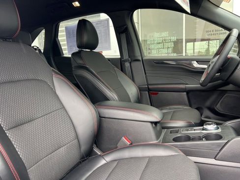 Used 2023 Ford Escape ST-Line w/ Tech Pack #1 image 28