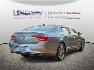 Used 2019 Buick LaCrosse Essence w/ Sun and Shade Package video 2