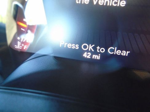 Used 2023 Dodge Challenger SRT Hellcat image 11