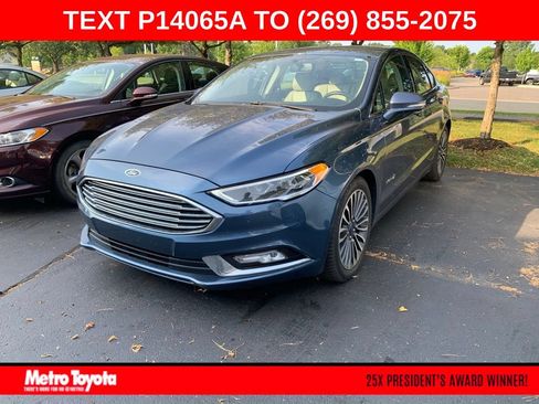Used 2018 Ford Fusion Titanium FWD image 1