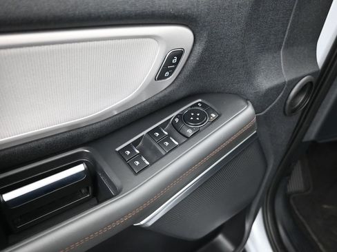 Used 2025 Ford Expedition Max Active image 13