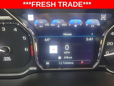 Used 2021 GMC Yukon Denali w/ Advanced Technology Package image 16