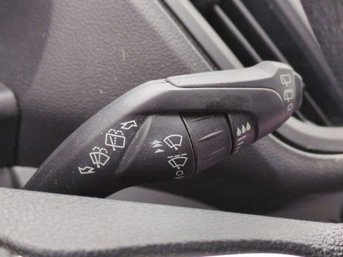 Used 2015 Ford Escape SE image 27