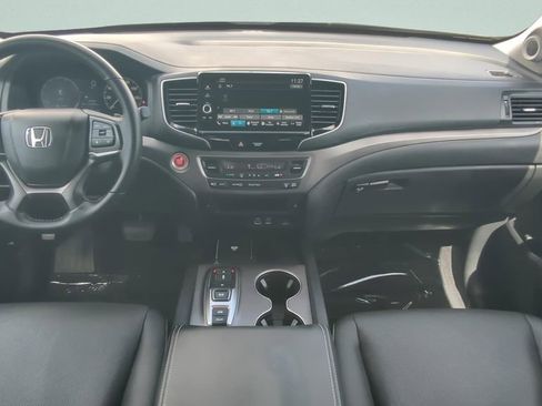 Used 2025 Honda Ridgeline RTL image 19