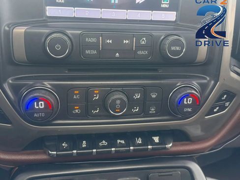 Used 2015 Chevrolet Silverado 3500 High Country AWD/4WD image 18