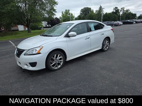 Used 2014 Nissan Sentra SR w/ SR Driver Package FWD image 4