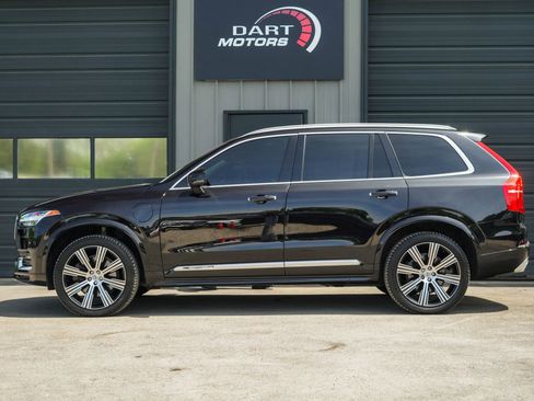 Used 2021 Volvo XC90 T8 Inscription w/ Advanced Package AWD/4WD image 4