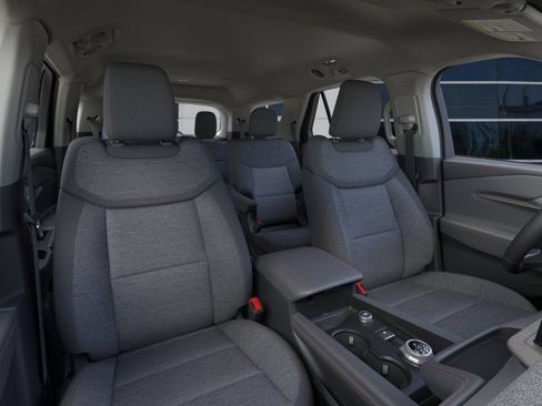 New 2026 Ford Explorer Active AWD/4WD image 13