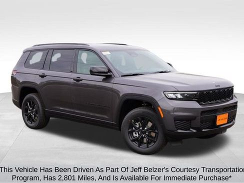 New 2025 Jeep Grand Cherokee L Altitude image 1