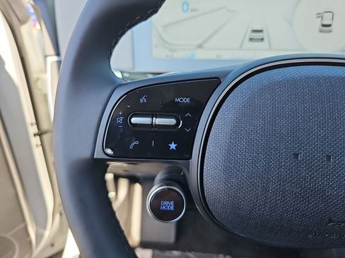 Used 2024 Hyundai Ioniq 5 SEL image 17