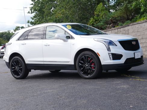 Used 2023 Cadillac XT5 Sportv w/ Platinum Package AWD/4WD image 9