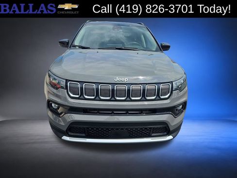 Used 2022 Jeep Compass Limited AWD/4WD image 17