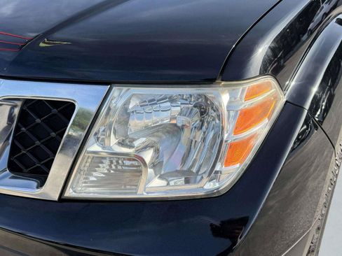 Used 2015 Nissan Frontier S RWD image 13
