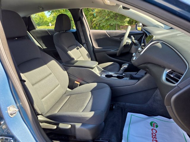 Used 2025 Chevrolet Malibu LS FWD image 20