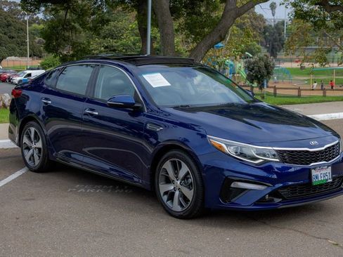 Used 2019 Kia Optima S w/ S Panoramic Sunroof Package image 4