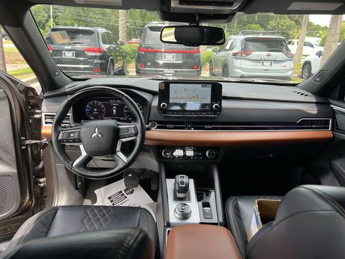 Used 2022 Mitsubishi Outlander SEL FWD image 31